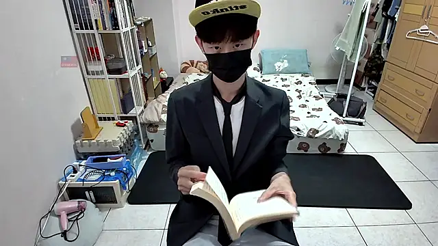 Snapshot of Kerberos_999 chatting on October 2025 01:39:02 PM Kerberos 999 online show from October 2025 01:39:02 PM