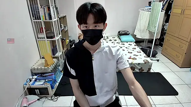 Snapshot of Kerberos_999 chatting on October 2025 06:25:02 AM Kerberos 999 online show from October 2025 06:25:02 AM