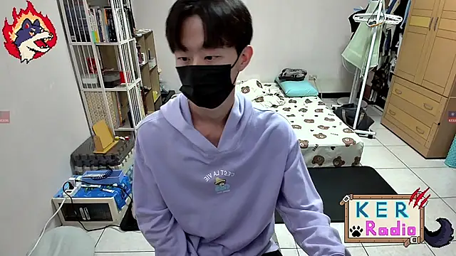 Snapshot of Kerberos_999 chatting on October 2025 02:21:02 PM Kerberos 999 online show from October 2025 02:21:02 PM