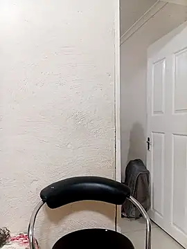 Snapshot of GoldSnowXxX chatting on November 2025 05:01:02 PM GoldSnowXxX online show from November 2025 05:01:02 PM