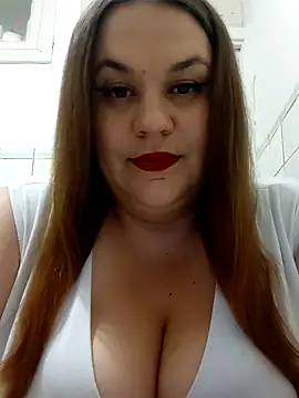 Milika  online show from September 2025 07:04:01 PM