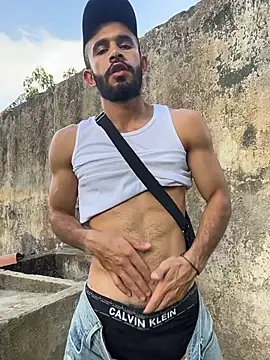 Jacksonfranco online show from November 2025 09:38:01 PM