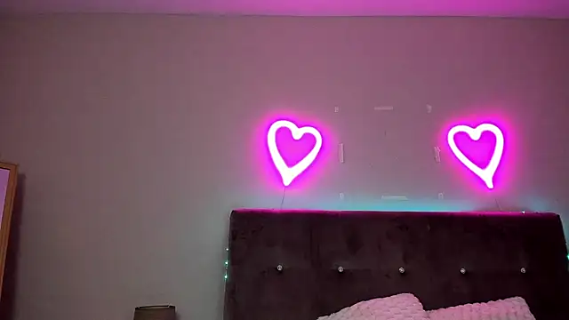 dream kayla online show from September 2025 04:34:02 AM