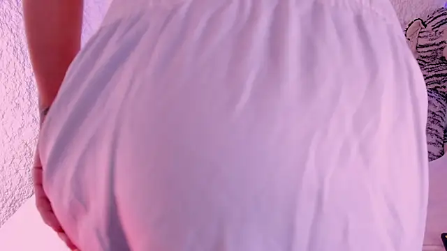 thiago kinghot online show from November 2025 03:55:02 PM