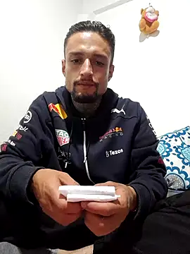 Snapshot of jean--98 chatting on October 2025 12:35:02 AM jean--98 online show from October 2025 12:35:02 AM