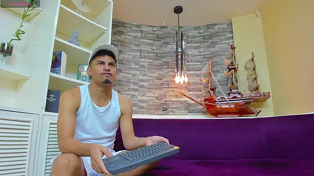 Brownie Lovers online show from October 2025 10:51:01 AM