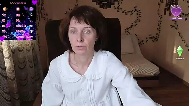 Snapshot of Lia_Tito chatting on September 2025 01:58:01 PM Lia Tito online show from September 2025 01:58:01 PM