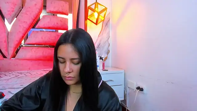 Snapshot of SamaelAndLilitt chatting on October 2025 10:47:02 AM SamaelAndLilitt online show from October 2025 10:47:02 AM