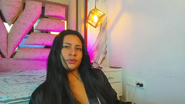 Snapshot of SamaelAndLilitt chatting on October 2025 10:33:02 AM SamaelAndLilitt online show from October 2025 10:33:02 AM