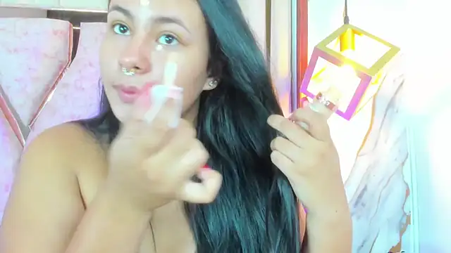 Snapshot of SamaelAndLilitt chatting on November 2025 11:43:02 AM SamaelAndLilitt online show from November 2025 11:43:02 AM