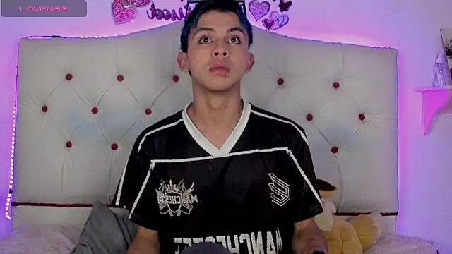 Snapshot of Princeapolo_anki chatting on September 2025 09:18:01 PM Princeapolo anki online show from September 2025 09:18:01 PM