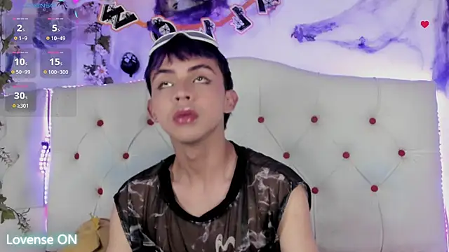 Snapshot of Princeapolo_anki chatting on October 2025 09:42:02 PM Princeapolo anki online show from October 2025 09:42:02 PM