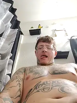 Snapshot of Bwcgoonie chatting on October 2025 05:46:01 AM Bwcgoonie online show from October 2025 05:46:01 AM