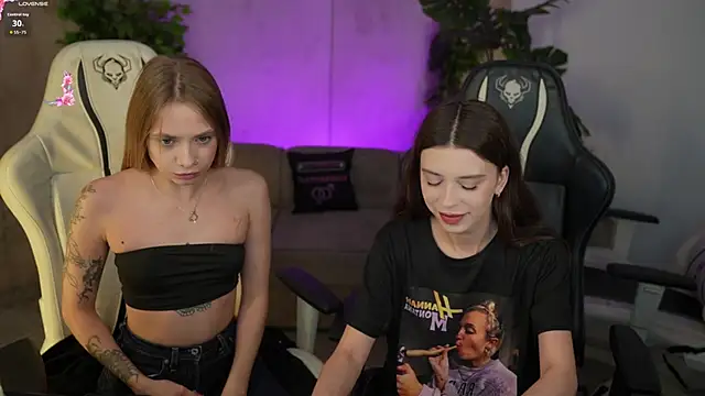 Regina Sweet054 online show from October 2025 03:13:01 PM