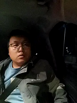 Snapshot of peijiangzhao chatting on October 2025 12:28:01 PM peijiangzhao online show from October 2025 12:28:01 PM