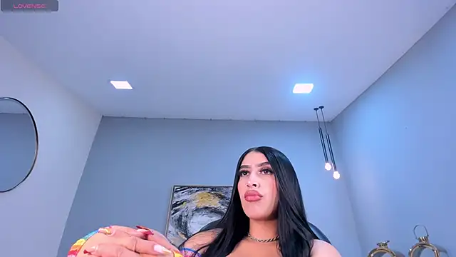 LeahLombardi  online show from October 2025 03:07:01 AM