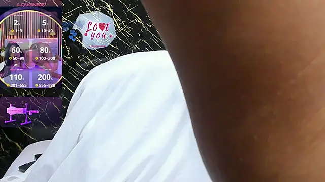 emma liz2 online show from October 2025 11:29:01 AM