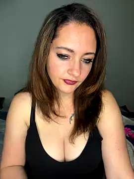 Snapshot of XADICTIVEX chatting on September 2025 08:23:02 PM XADICTIVEX online show from September 2025 08:23:02 PM