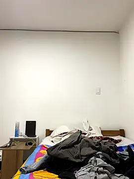 dominant boy77 online show from October 2025 01:30:01 PM