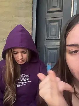 tetutamy online show from September 2025 10:01:02 PM