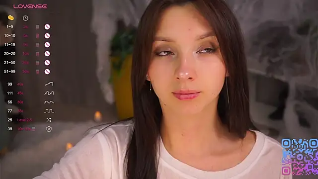 DaisyBlaze online show from November 2025 04:28:02 PM