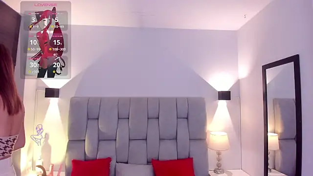 Mia volkova online show from October 2025 12:37:01 PM