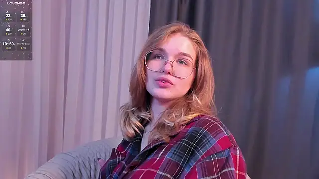 SophieMurrr online show from October 2025 03:13:01 PM