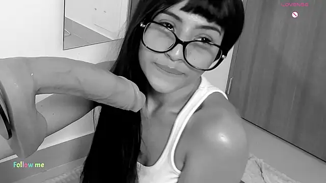 Snapshot of samara_bxx1 chatting on October 2025 04:38:01 AM samara bxx1 online show from October 2025 04:38:01 AM