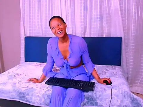 ebonypretty4u69 online show from September 2025 05:40:01 AM