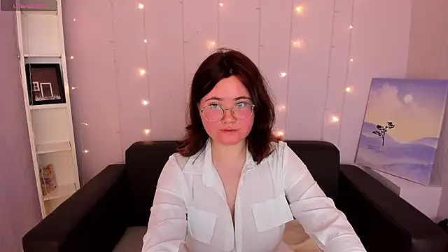 Snapshot of alison__kiss_ chatting on October 2025 01:50:02 AM alison kiss online show from October 2025 01:50:02 AM