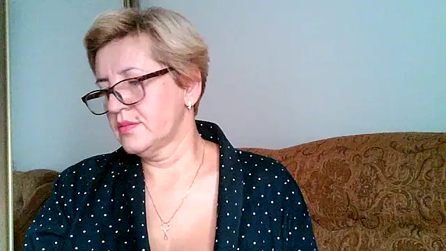 Snapshot of Dana4921 chatting on October 2025 03:31:01 PM Dana4921 online show from October 2025 03:31:01 PM