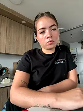 Snapshot of _Tiffany1 chatting on September 2025 07:08:02 PM Tiffany1 online show from September 2025 07:08:02 PM