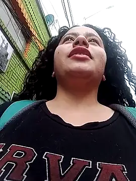 Snapshot of Yaya_watson chatting on October 2025 06:06:01 PM Yaya watson online show from October 2025 06:06:01 PM