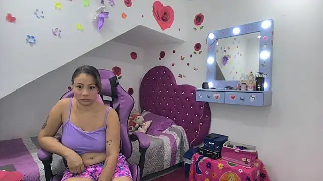 soffy rosses online show from November 2025 02:55:01 AM