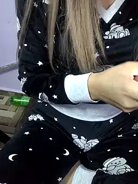 Maya 6 online show from October 2025 09:27:02 PM