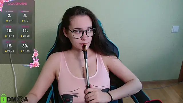 Snapshot of JudyMarbles chatting on November 2025 07:18:01 AM JudyMarbles online show from November 2025 07:18:01 AM