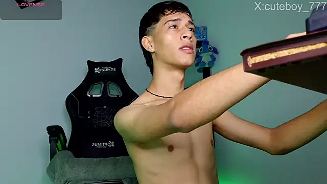 Danny cute 05 online show from November 2025 10:04:02 AM