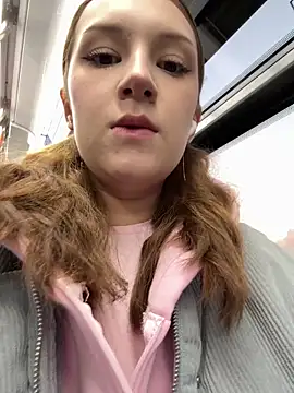 Snapshot of katexxxx chatting on October 2025 03:09:02 PM katexxxx online show from October 2025 03:09:02 PM