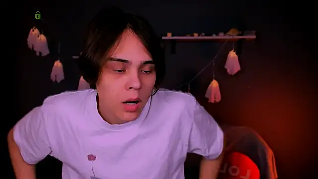 Snapshot of karl_mans chatting on November 2025 10:17:01 AM karl mans online show from November 2025 10:17:01 AM