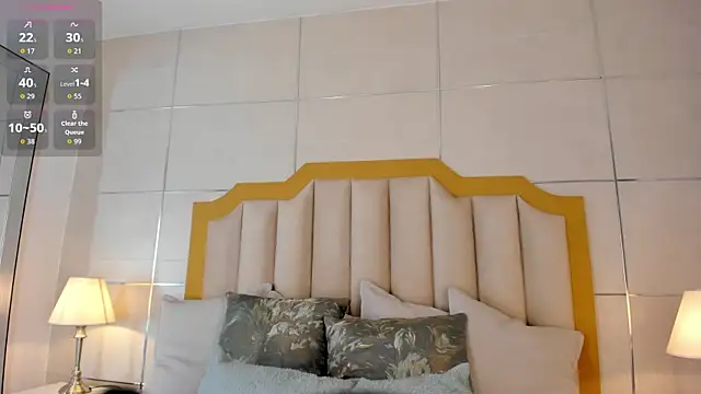 MaddieParker online show from October 2025 07:47:01 PM