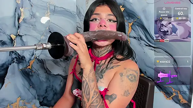 Emily Evo online show from October 2025 07:56:01 PM