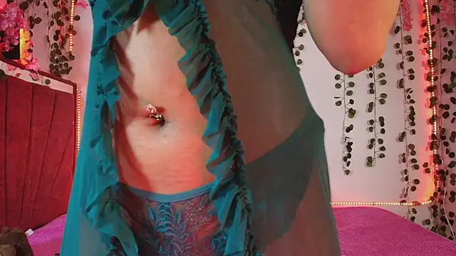 collins Daph online show from October 2025 03:11:02 PM