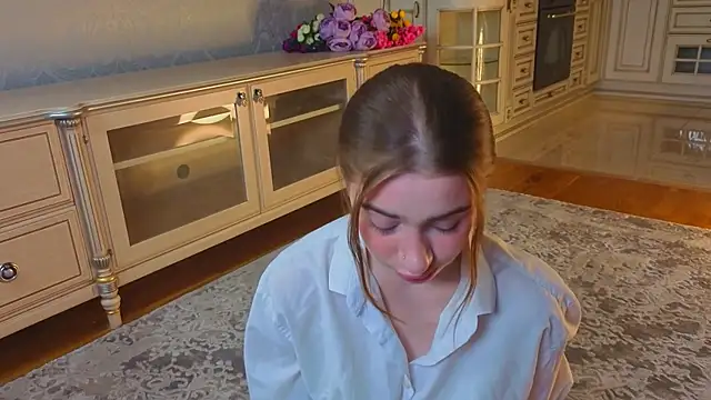 EadlinGillim online show from October 2025 02:45:01 AM