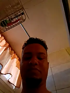 Boylatinn online show from October 2025 06:28:02 PM