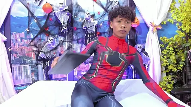 Snapshot of MilthonDelis chatting on October 2025 03:40:01 AM MilthonDelis online show from October 2025 03:40:01 AM