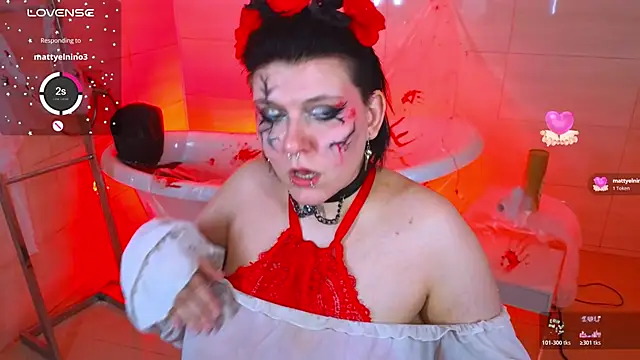 Snapshot of bluelunaray chatting on October 2025 03:57:02 PM bluelunaray online show from October 2025 03:57:02 PM