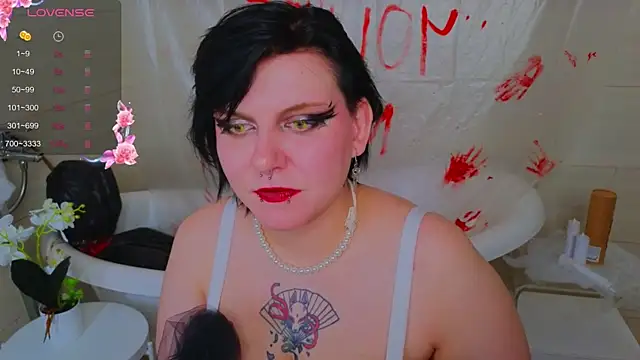 Snapshot of bluelunaray chatting on October 2025 10:05:01 AM bluelunaray online show from October 2025 10:05:01 AM