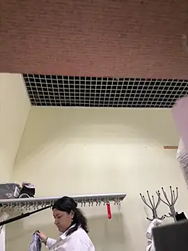 Liza Will online show from October 2025 10:05:01 AM