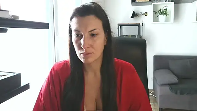 DonnaAmore online show from October 2025 07:19:02 AM