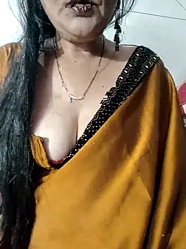 Snapshot of Cuty_siya_143 chatting on September 2025 04:42:02 PM Cuty siya 143 online show from September 2025 04:42:02 PM